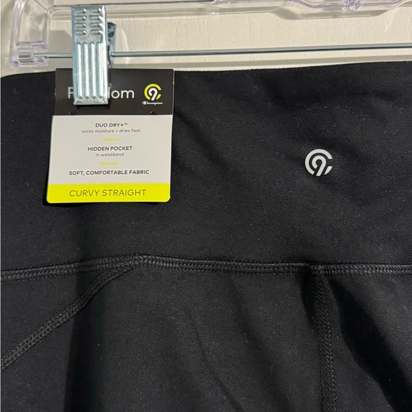 Two pairs of Champion Performance Black and Gray flare leggings! Both M long - Picture 4 of 7